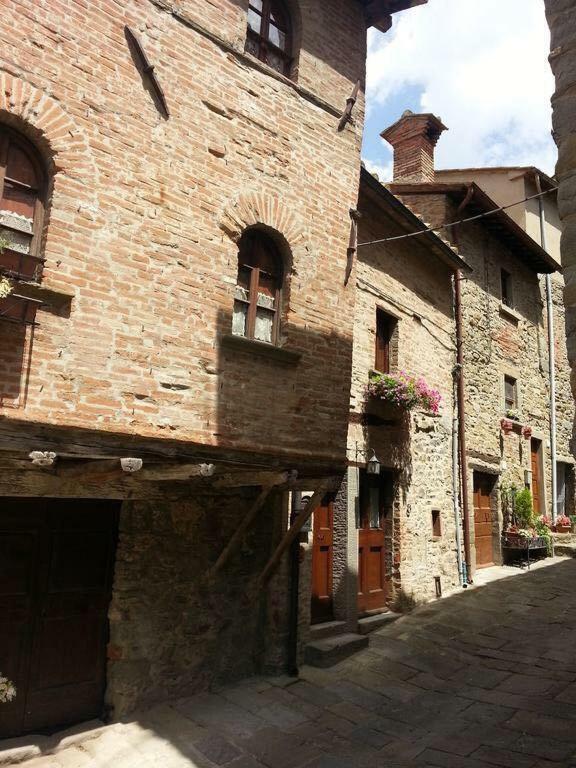 La Casina Nel Vicolo Villa Cortona Exterior photo